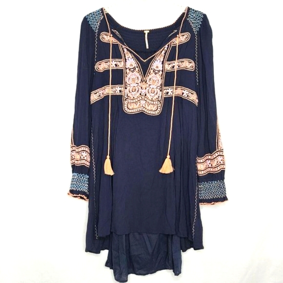 ❤🌼🌲SAVED FOR LAVONNE Free People Embroidered Long Sleeve Tassel Tie Tunic S/P - Picture 5 of 13